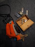 MAKITA 1900B SCHAAFMACHINE MET 3 MESSEN EN GELEIDER, Doe-het-zelf en Verbouw, Schaafmachines, Ophalen, Zo goed als nieuw, Elektrisch