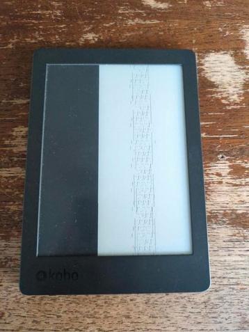 Defecte Kobo Aura Editie 2 met cover  beschikbaar voor biedingen