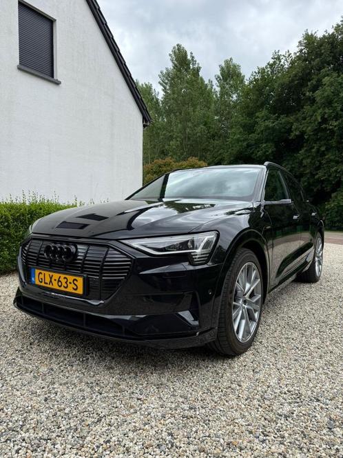 Audi e-tron 55 Quattro 95kw/408pk 2020 Zwart - FULL OPTIONS, Auto's, Audi, Particulier, e-tron, 360° camera, 4x4, ABS, Achteruitrijcamera