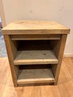 2 Stuks Houten Nachtkastjes, Gebruikt, Minder dan 45 cm, Ophalen of Verzenden, Minder dan 55 cm