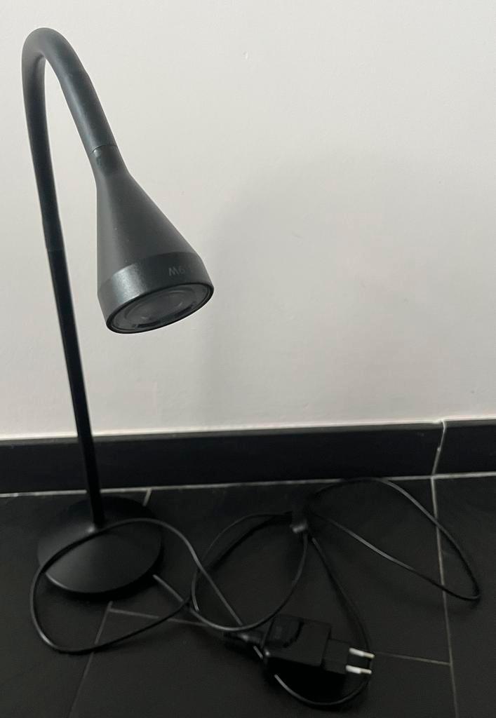 Ikea Nävlinge led bureaulamp zwart, Huis en Inrichting, Lampen | Tafellampen, Zo goed als nieuw, 50 tot 75 cm, Ophalen