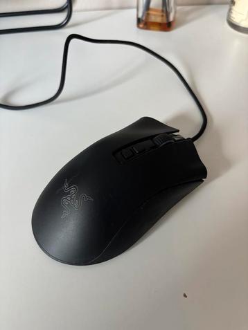 Razer deathadder V2 Gaming muis RGB beschikbaar voor biedingen