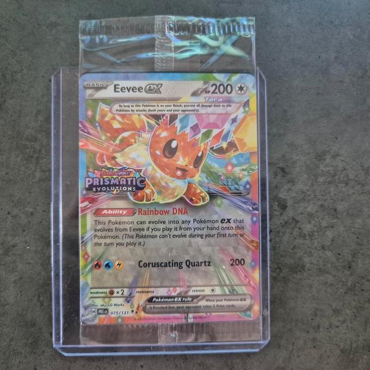 Eevee Ex Stamped & Sealed Prismatic Evolutions Mint, Hobby en Vrije tijd, Verzamelkaartspellen | Pokémon, Zo goed als nieuw, Ophalen of Verzenden
