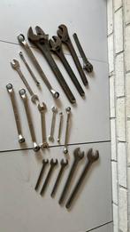 Partij gedore gereedschap ( moersleutels steeksleutels ect ), Ophalen of Verzenden