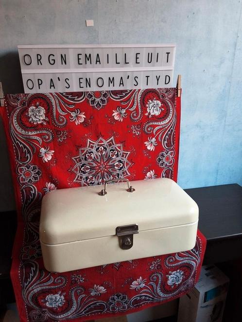 👌Mooie room/wit orgn. EMAILLE broodtrommel Z.O., Antiek en Kunst, Antiek | Emaille, Ophalen of Verzenden