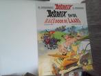 asterix nr 37 asterix en de race door de laars uit 2017, Boeken, Ophalen of Verzenden, Zo goed als nieuw, Eén stripboek