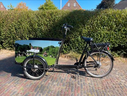 Toffe elektrische bakfiets, Fietsen en Brommers, Elektrische fietsen, Gebruikt, Overige merken, Minder dan 30 km per accu, Ophalen