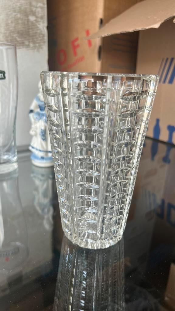 Kristallen bloemen vaas, Huis en Inrichting, Woonaccessoires | Vazen, Zo goed als nieuw, Overige kleuren, Minder dan 50 cm, Glas