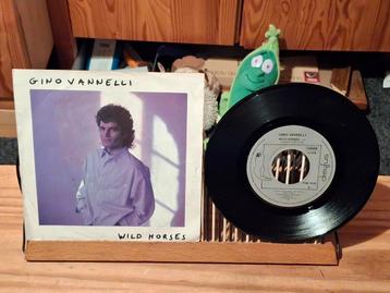 Gino Vannelli - Wild Horses(479) 1,50 euro vaste prijs beschikbaar voor biedingen
