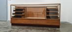 Vintage winkel vitrine of balli, Gebruikt, Verzenden, 50 tot 100 cm, Metaal