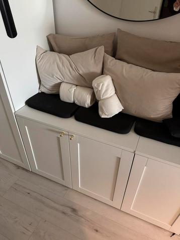 PLATSA – wit (805560 cm) beschikbaar voor biedingen