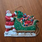 Kerstman met slee kunststof retro, Diversen, Kerst, Ophalen of Verzenden, Zo goed als nieuw