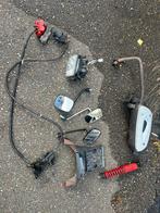 Vespa s wielen treeplank beenkleed onderdelen veer, Ophalen, Overige typen, Vespa