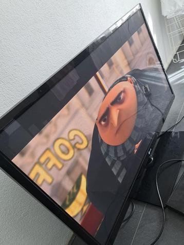 Tv te koop  beschikbaar voor biedingen