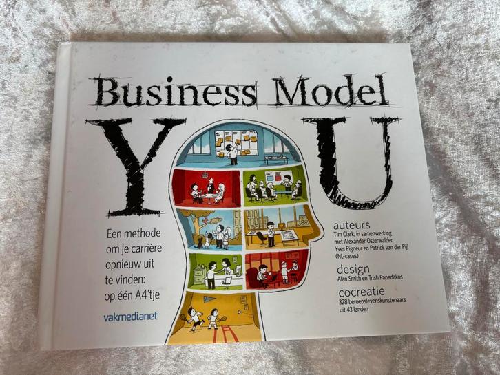 Business Model You - Tim Clark, Boeken, Economie, Management en Marketing, Gelezen, Management, Ophalen of Verzenden