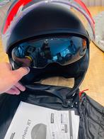 Zwarte helm, Fietsen en Brommers, Brommerhelmen, Ophalen of Verzenden, Zo goed als nieuw