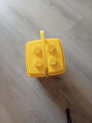 Lego Duplo opbergbox geel beschikbaar voor biedingen