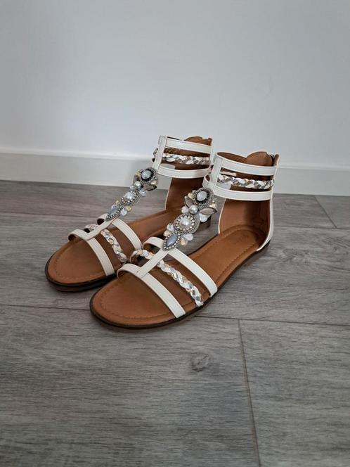 Witte sandalen, maat 39, als nieuw!, Kleding | Dames, Schoenen, Zo goed als nieuw, Sandalen of Muiltjes, Wit, Ophalen of Verzenden
