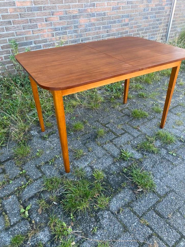 Deense afgeronde uitschuifbare ‘60 vintage design eettafel, Huis en Inrichting, Tafels | Eettafels, 50 tot 100 cm, Rechthoekig