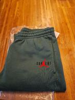 Supreme Jordan sweatpant/ trainingsbroek M, Kleding | Heren, Sportkleding, Maat 48/50 (M), Overige typen, Nieuw, Ophalen of Verzenden