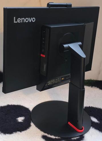 Lenovo ThinkCentre  Touchscreen + Lenovo ThinkCentre M720q beschikbaar voor biedingen