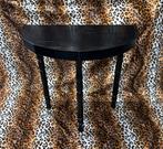 Zwarte side table, Ophalen, 100 tot 150 cm, Zo goed als nieuw, 25 tot 50 cm