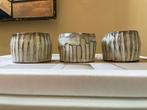 Trio Kleine Raku Onregelmatige Kommen Wabi Sabi Aardewerk, Hobby en Vrije tijd, Pottenbakken, Ophalen of Verzenden, Gebruikt