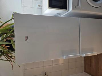 Witte Beko koelkast/vriezer beschikbaar voor biedingen