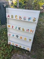Leuke alfabet boekenkast voor kinderkamer, Kinderen en Baby's, Kinderkamer | Commodes en Kasten, Ophalen of Verzenden, Zo goed als nieuw