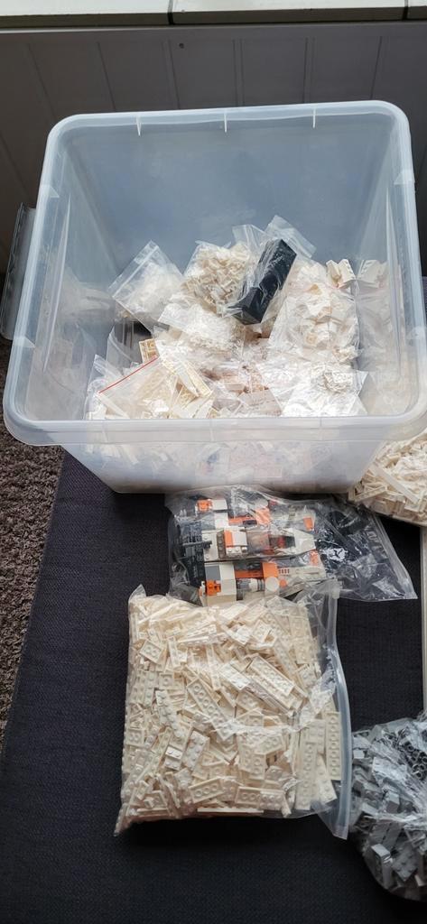Lego Stenen, Minifigs, Snowspeeder + Ikea Doos, Kinderen en Baby's, Speelgoed | Duplo en Lego, Gebruikt, Ophalen