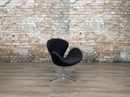 Fritz Hansen Swan Chair bij TheReSales, Huis en Inrichting, Fauteuils, Minder dan 75 cm, Ophalen of Verzenden, Zo goed als nieuw