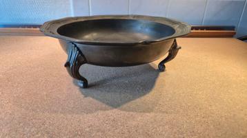 Antieke tinnen schaal op pootjes ca. 1800 Belgische / Franse beschikbaar voor biedingen