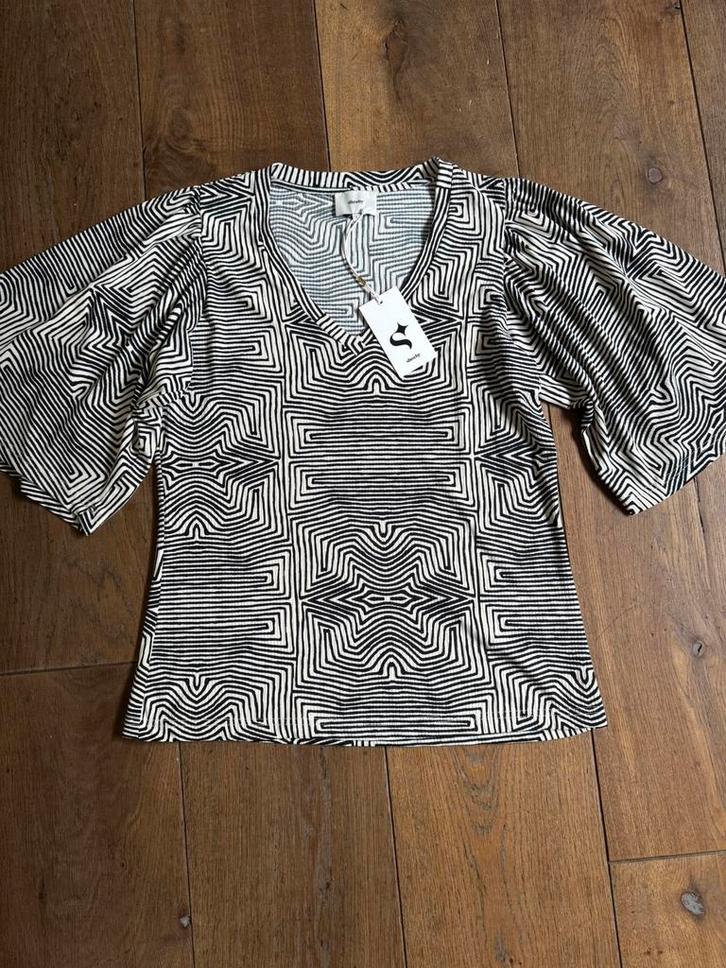 Shoeby top in maat L, Kleding | Dames, Tops, Nieuw, Maat 42/44 (L), Zwart, Korte mouw, Ophalen of Verzenden