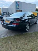 Mercedes-Benz S-Klasse 5.5 S500 AUT 2006 Blauw, Auto's, Automaat, Achterwielaandrijving, Blauw, 109 €/maand