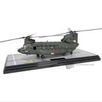 CH-47SD Chinook Republic of Singapore Air Force Sembawang, Glow2B Germany GmbH Erlenbacher Str. 3 shop@glow2b.de, Schaalmodel