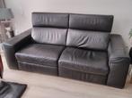 NATUZZI 2,5 ZITSBANK LEER MET 1 ELECTRISCHE RELAXDEEL, 100 tot 125 cm, Rechte bank, Gebruikt, Leer