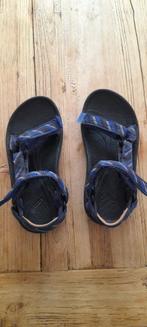 Teva sandalen maat 33/34, Kinderen en Baby's, Kinderkleding | Schoenen en Sokken, Jongen of Meisje, Overige typen, Zo goed als nieuw