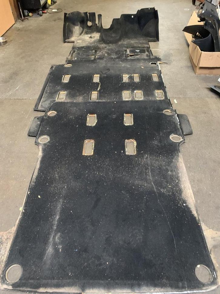 Volkswagen T5 Caravelle vloerbedekking, Auto-onderdelen, Interieur en Bekleding, Volkswagen, Gebruikt, Ophalen