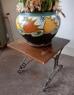 vintage sidetable bijzettafeltje klein model smeedijzer hout, Huis en Inrichting, Tafels | Bijzettafels, Minder dan 55 cm, Vierkant