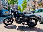 Motor Guzzi V7, Motoren, Naked bike, Particulier, 2 cilinders