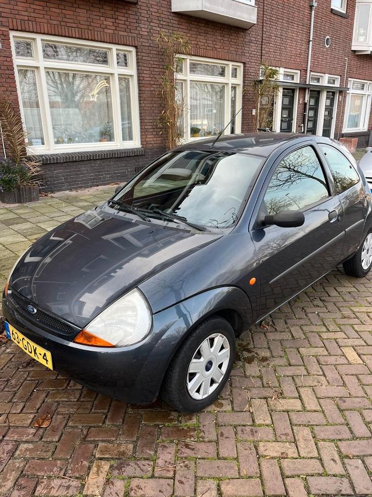 Ford Ka 1.3 I 44KW 2008 Grijs, Auto's, Ford, Particulier, Ka, Airbags, Airconditioning, Elektrische ramen, Benzine, Euro 4, D