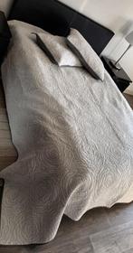 Te koop: 5-delige Luxe Bedsprei White Rose, Huis en Inrichting, Nieuw, Overige typen, Ophalen of Verzenden, Tweepersoons