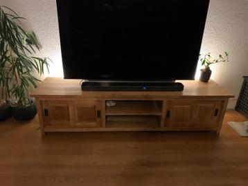 Teak houten tv meubel beschikbaar voor biedingen