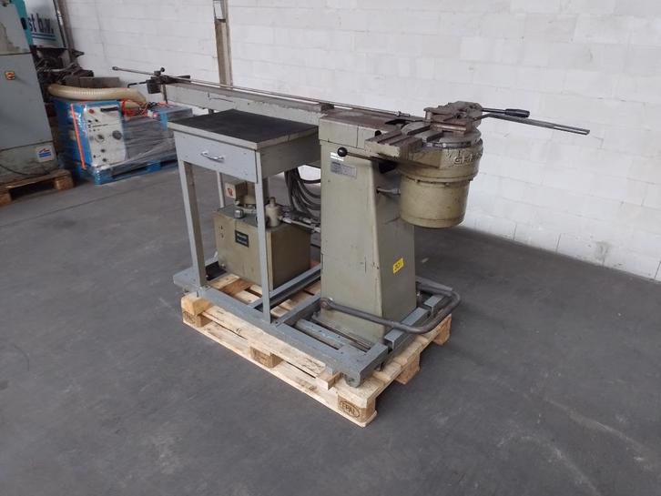Doornbuigmachine, buigmachine, buigtoestel, pijpenbuiger, Doe-het-zelf en Verbouw, Gereedschap | Overige machines, Gebruikt, Ophalen of Verzenden