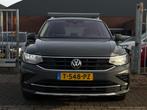 Volkswagen Tiguan 1.5 TSI Active | 18” LMV | LED | ACC | S, Stof, 4 cilinders, SUV of Terreinwagen, 17 km/l