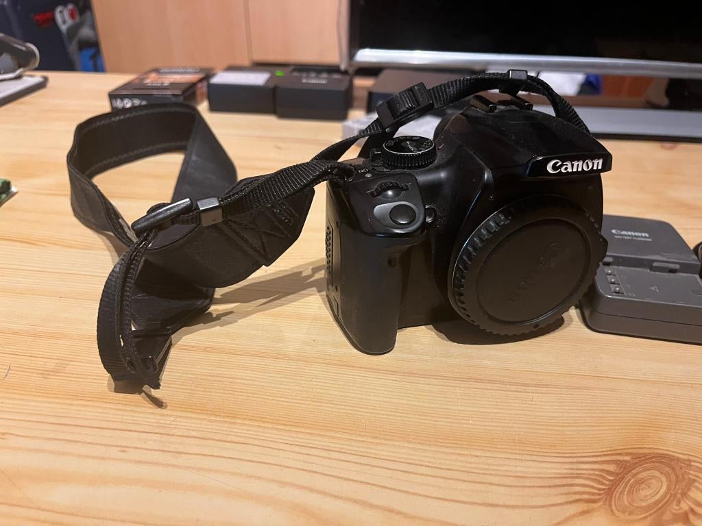 Canon EOS 4000D + Accessoires - Perfecte Starterset!, Audio, Tv en Foto, Fotocamera's Digitaal, Gebruikt, Spiegelreflex, Canon