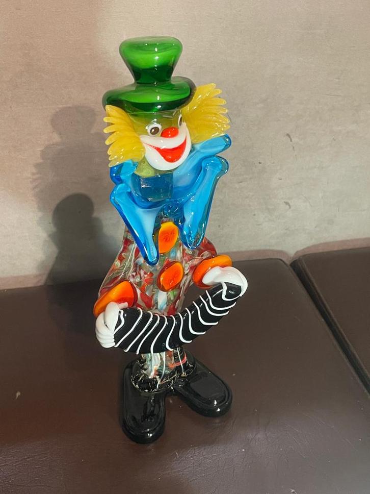 Clown met accordeon (Murano glas, jaren ’60?), Antiek en Kunst, Antiek | Glas en Kristal, Ophalen of Verzenden