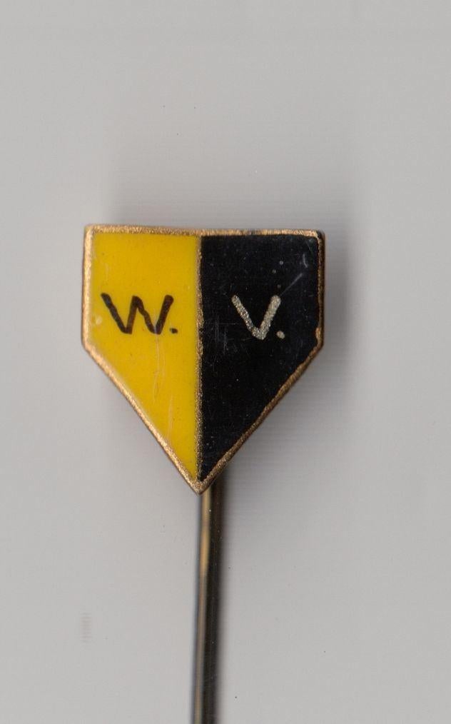 Voetbal WV Wilhelmia of Vitesse misschien speldje, Gebruikt, Niet vindbaar, Niet vindbaar, Speldje of Pin
