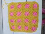 gehaakt kussen overtrek, Huis en Inrichting, Woonaccessoires | Kussens, Ophalen of Verzenden, Zo goed als nieuw, Overige kleuren