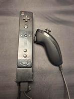Wii Remote + Nunchuck Controller - Zwart, Spelcomputers en Games, Ophalen of Verzenden, Gebruikt